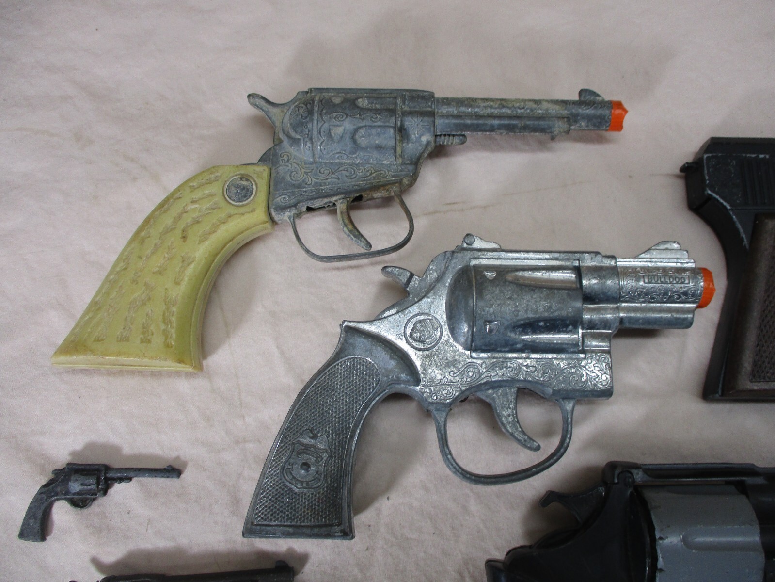 Vintage Die Cast, Metal & Plastic Toy Cap Guns Lot