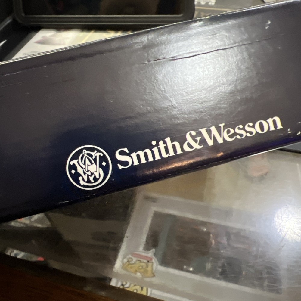 Vintage Smith Wesson .22 Model No. 422 Empty Box With Insert Used