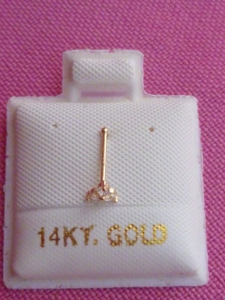 14k Yellow gold Nose stud Three zircon