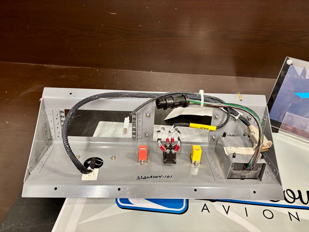 Intercoastal Panel 3320A004-101 Removed Working