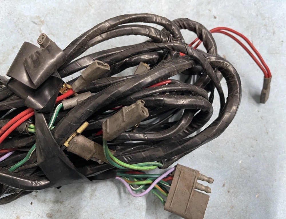 TRIUMPH 218950 TR6 USA CF MODELS BODY HARNESS