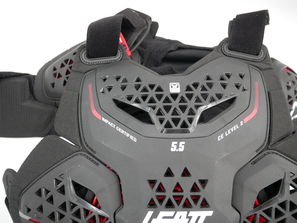 Leatt 5.5 Evo Body Protector Black Size Medium - 5025202261