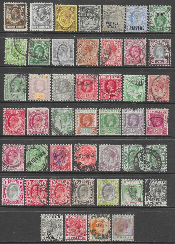 Commonwealth Early Mixed Selection 45 x Values M/Used