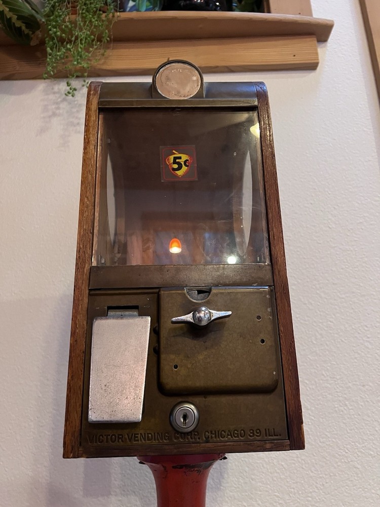 Victor Vending Gumball Machine