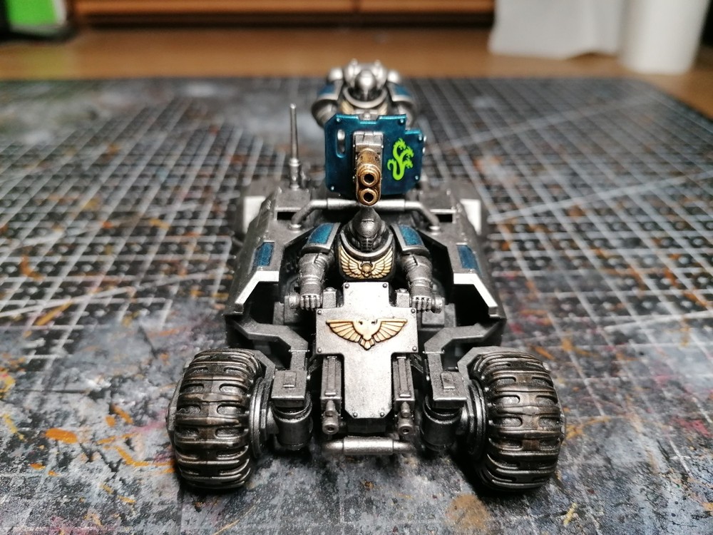 40k Space Marines ATV Invader painted