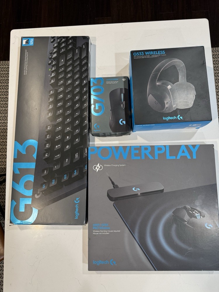 Logitech G Wireless Gaming Bundle – Keyboard, Mouse, Headset, Powerplay