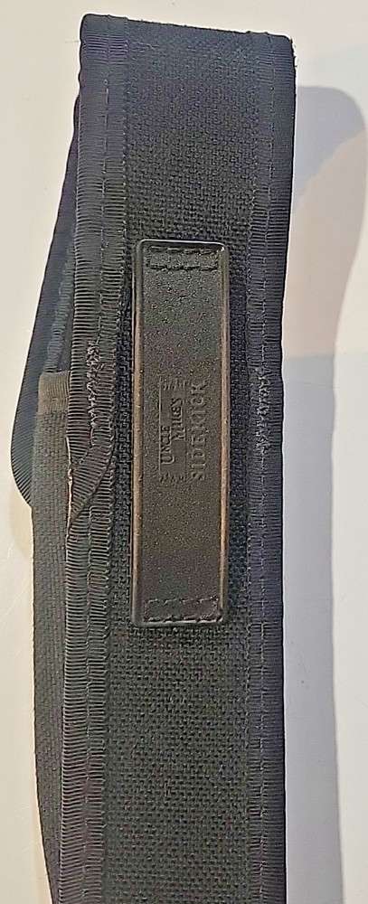 Uncle Mike's 8818-3 Streamlight Stinger Flashlight Case new without package