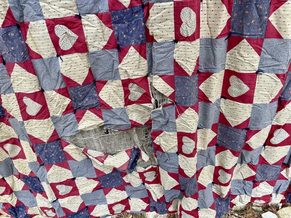 Americana Patchwork Quilt Heart Star Block Pattern Local Sheared Wool Filled SEE