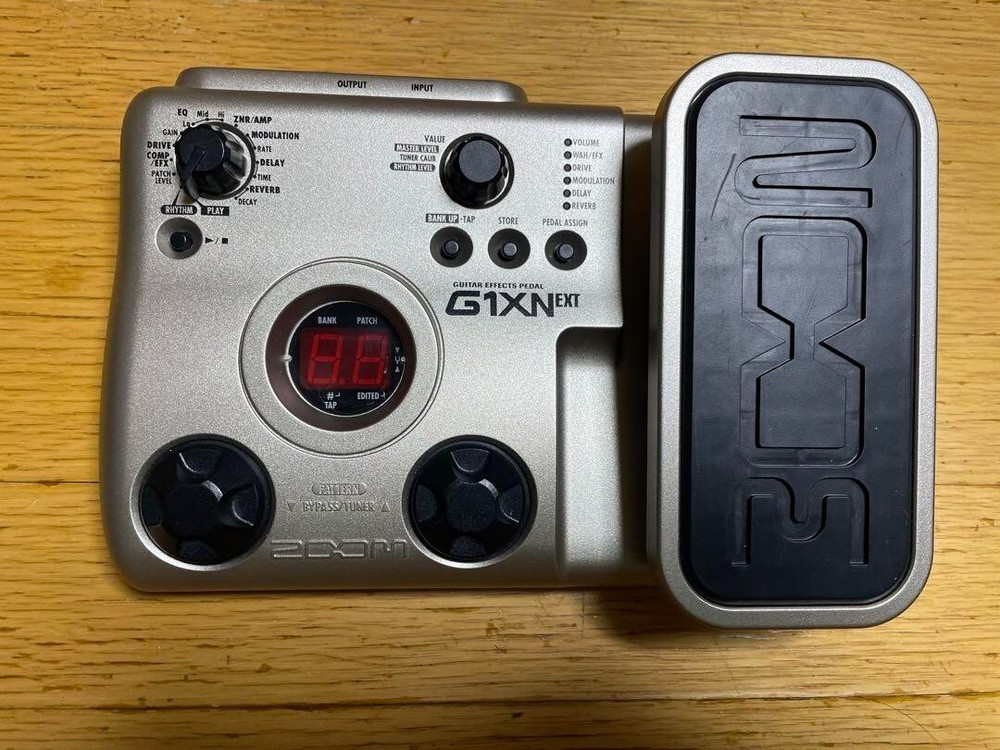 ZOOM Multi Effector G1X NEXT from JAPAN USED