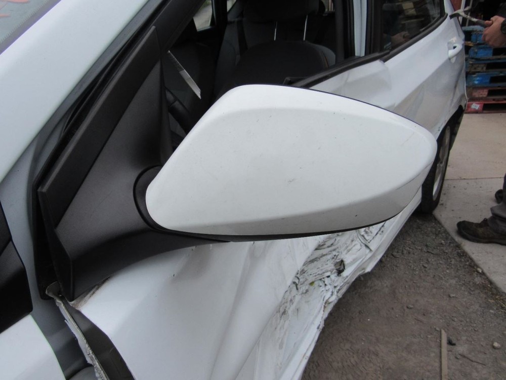 ACCENT 2012 Glove Box 1071884