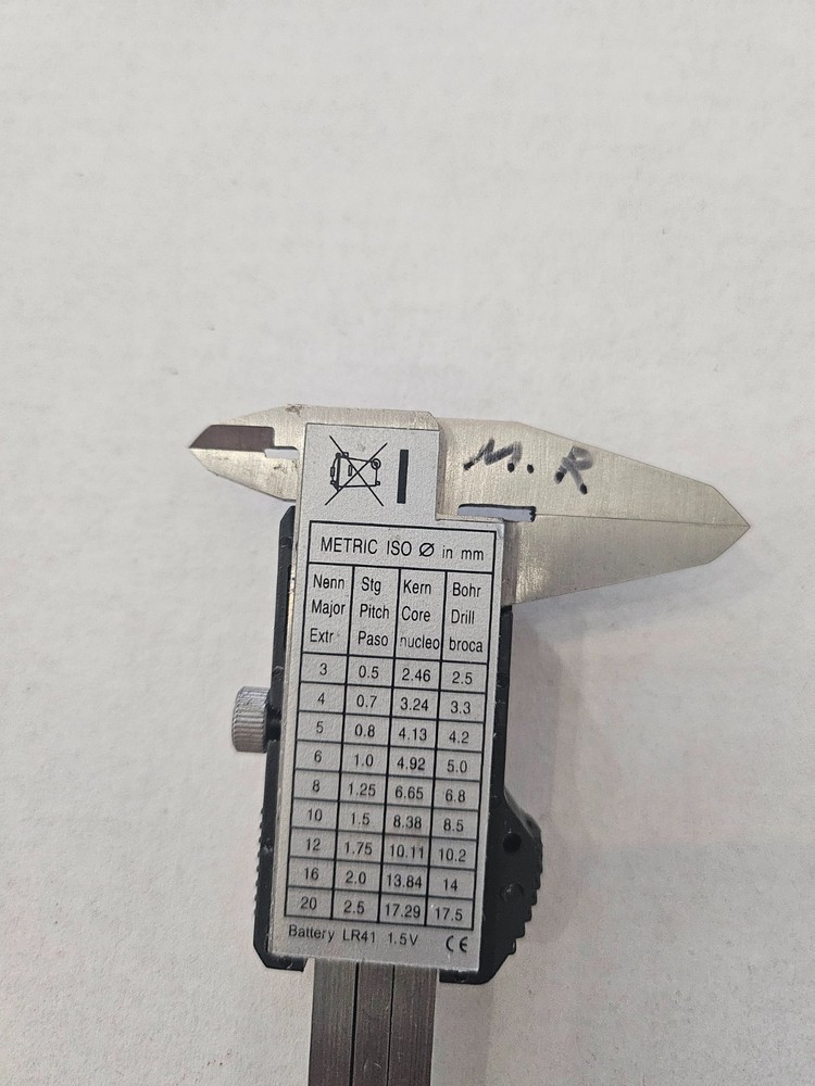Electronic Digital Caliper 0-100mm no Case