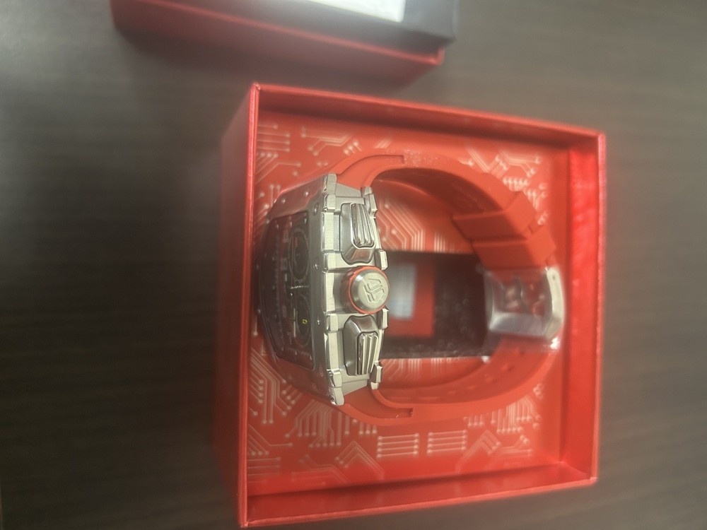 Tsar Bomba TB8204Q-33 Elemental Calendar Version Quartz Silver Red