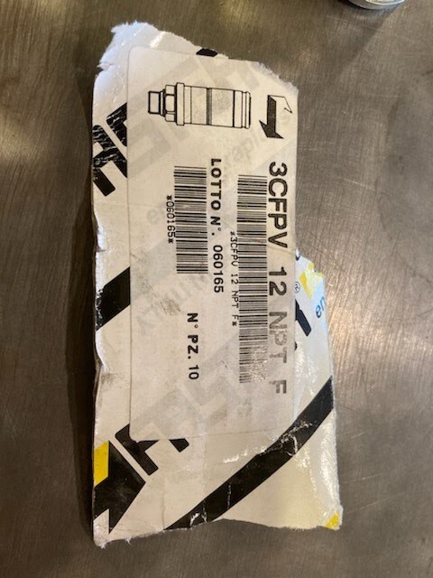 3CFPV 12 NPTF Break Away Female Quick Coupler