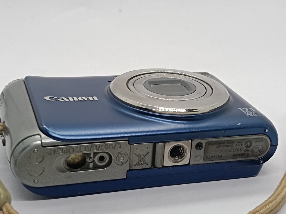 Canon Digital Camera Blue Untested
