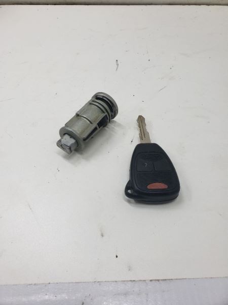 Ignition Switch Fits 2001-2007 CARAVAN OEM