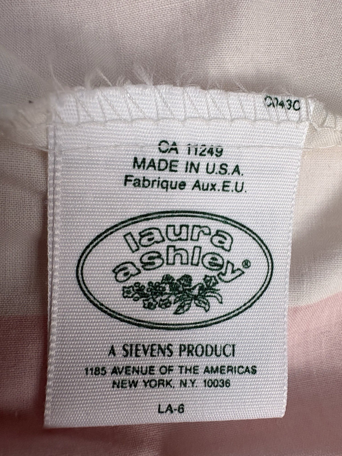 VTG LAURA ASHLEY COTTAGE ROSE PINK AWNING STRIPE TWIN BEDSKIRT SHABBY CHIC 13”