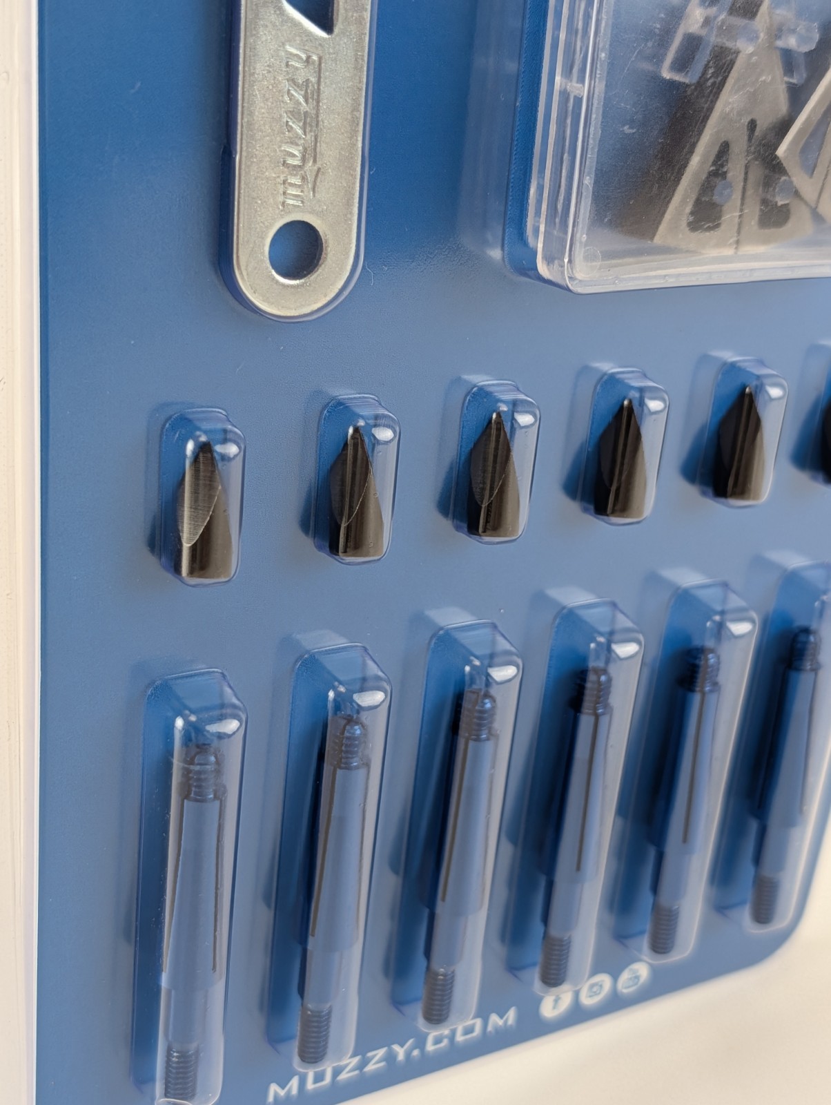 Muzzy 4-blade 100 Grain 6-pack 1" Cut Circle Broadhead #209 New