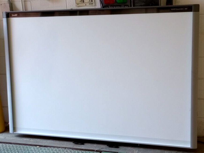 SMART board SB 800 Interactive Whiteboard