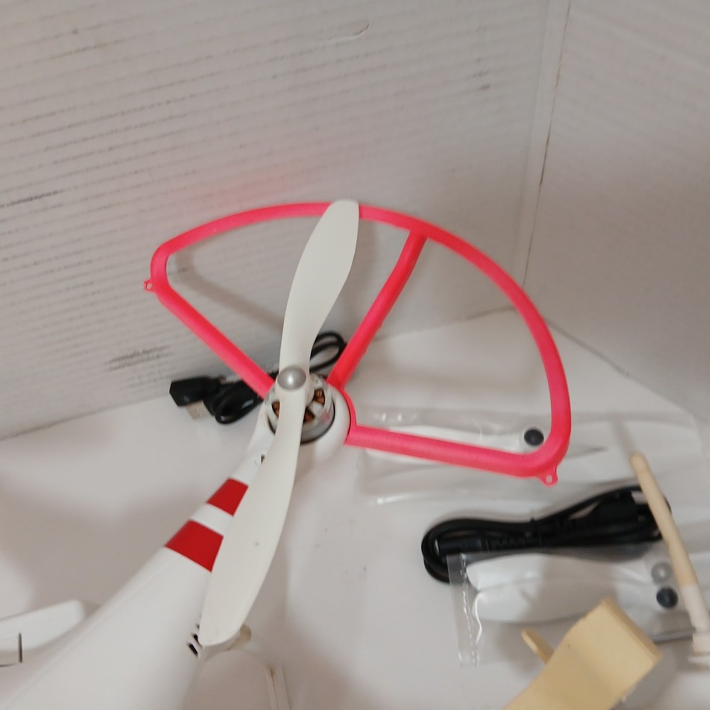 DJI Phantom 1 Drone P330D & Controller - UNTESTED PARTS AS IS