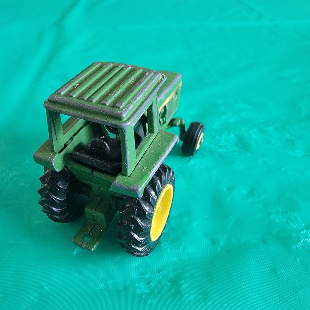 JOHN DEERE ETRL DIE CAST TRACTOR