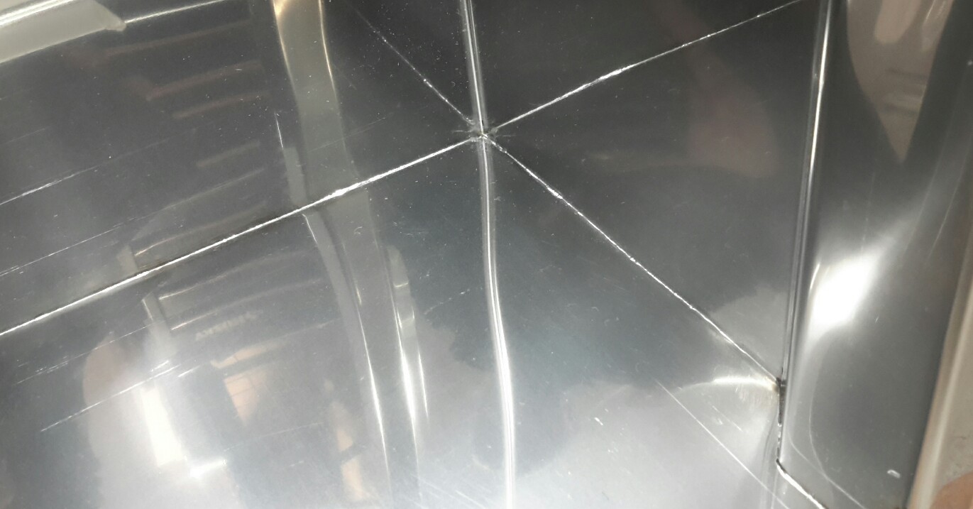 Parkerizing Tank with Lid, Propane Burner, Thermometer, Valve, Part Stands