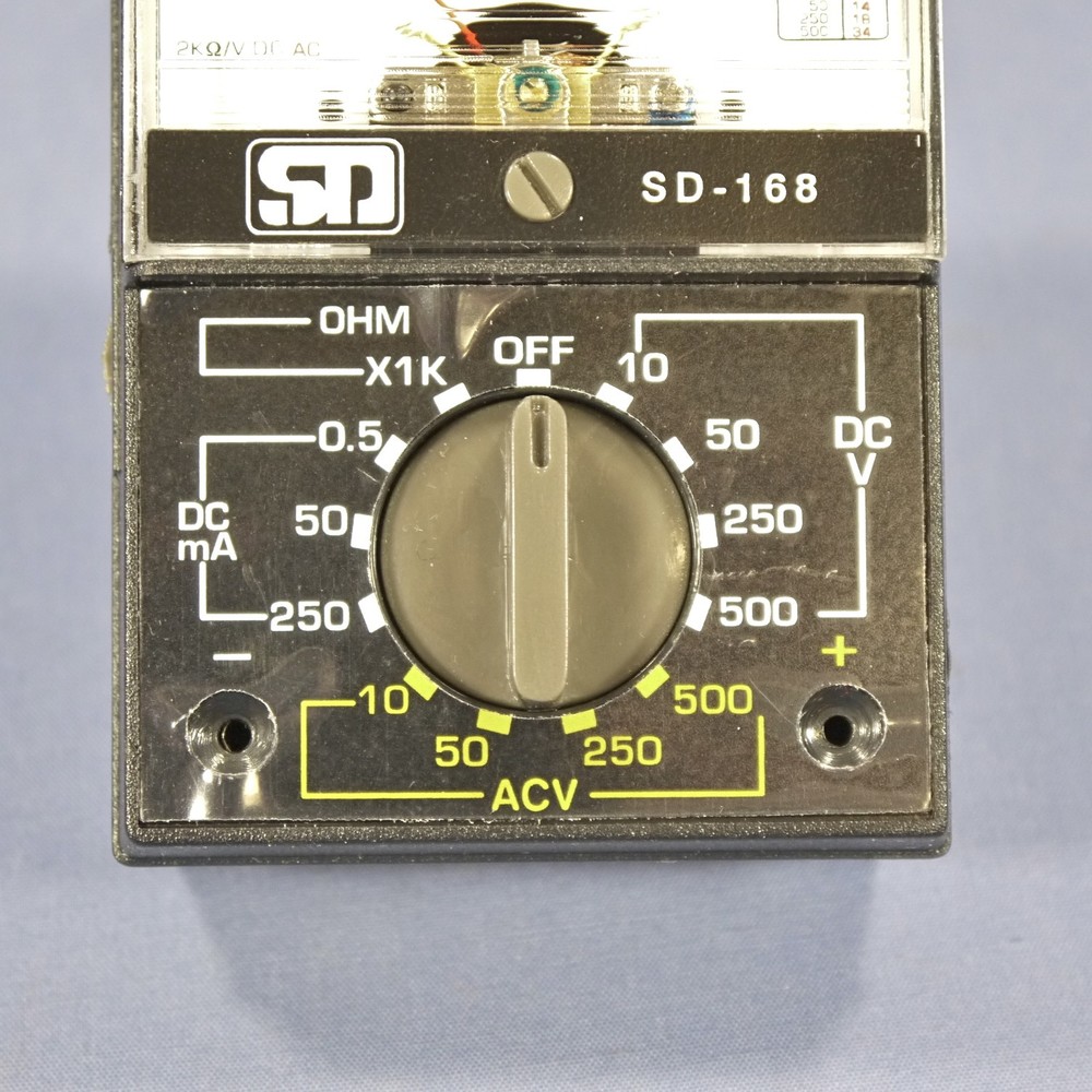 Leviton Range Multimeter Multi-Tester for testing Volts Ohms & Amps 48924