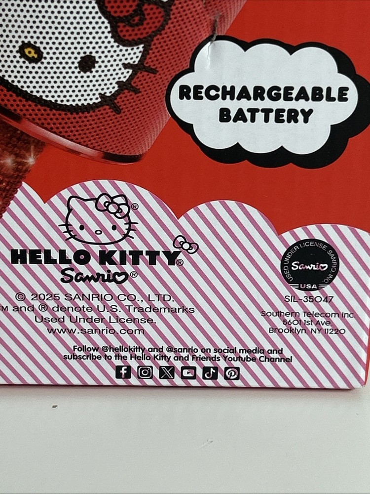 Hello Kitty Bluetooth Karaoke Microphone & Wireless Speaker USB Charging Red NIB