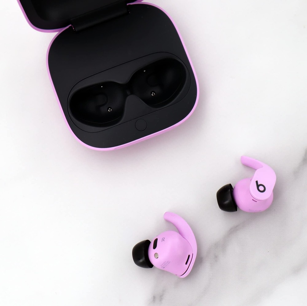 Medium Size Replacement Memory Foam Compatible with M, memory foam black