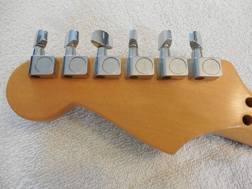 Fender Stratocaster Floyd Rose Neck. Excellent & Complete.