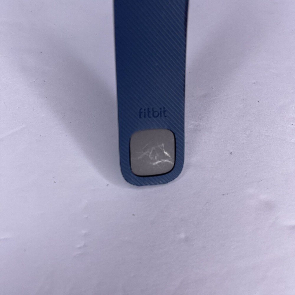 FB404 Fitbit Charge HR Wireless Activity Wristband Blue - Tested Size Small