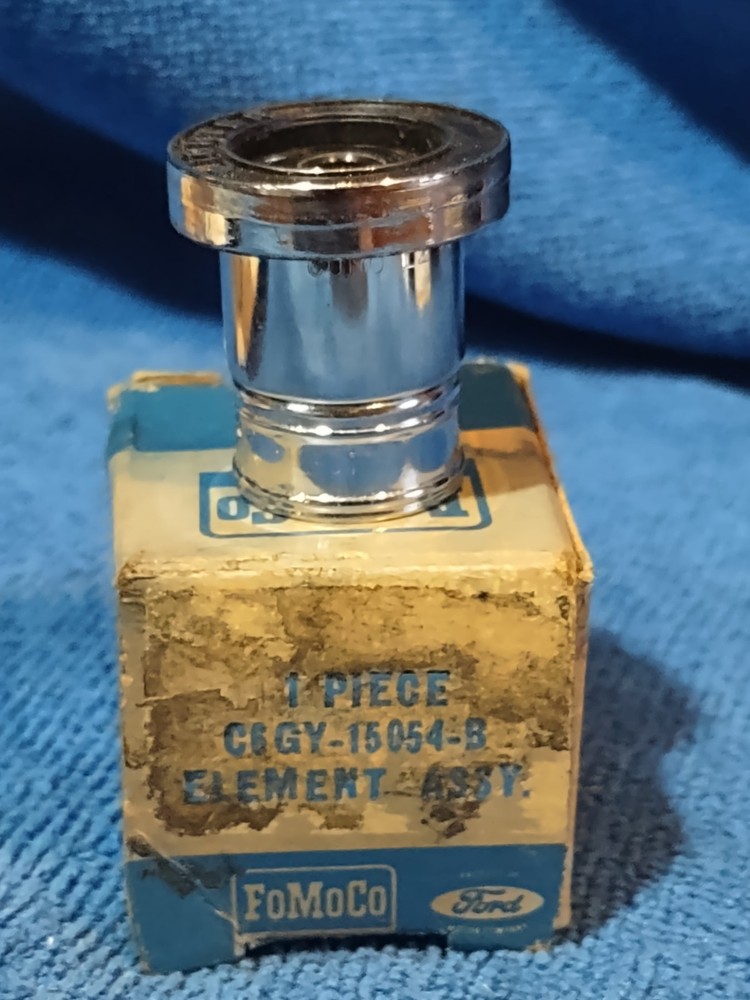 NOS C6GY-15054-B, 1966 comet cyclone lighter element