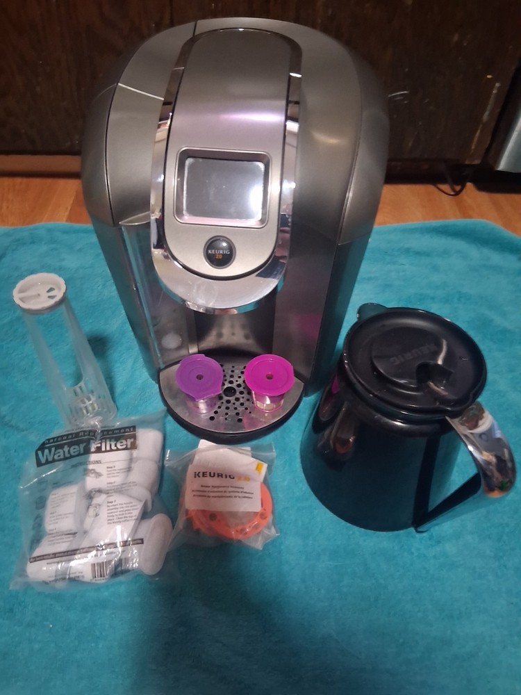 Keurig  2.0  500 Coffee Brewing System Coffee Machine - Silver