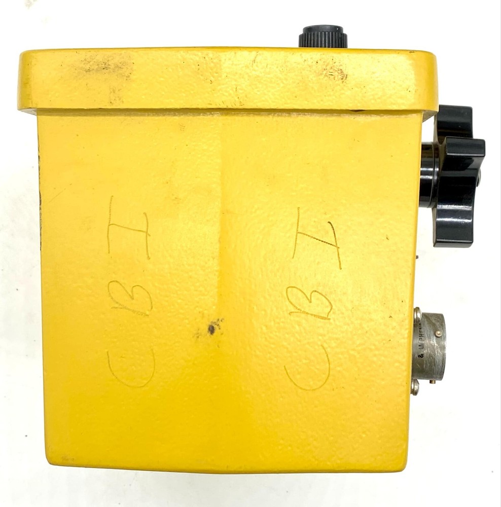 TOPCON SYSTEM FOUR 9161 Control Box, SONIC TRACKER II 9142 w/ Case System 4 ST2