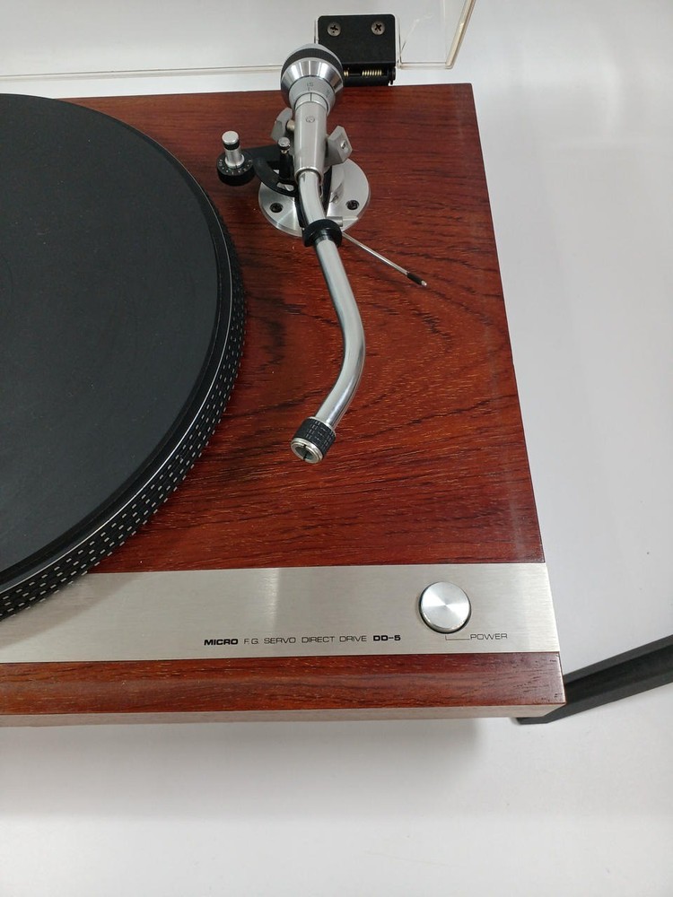 Micro Seiki DD-5 Direct Drive Turntable Record Player Working
