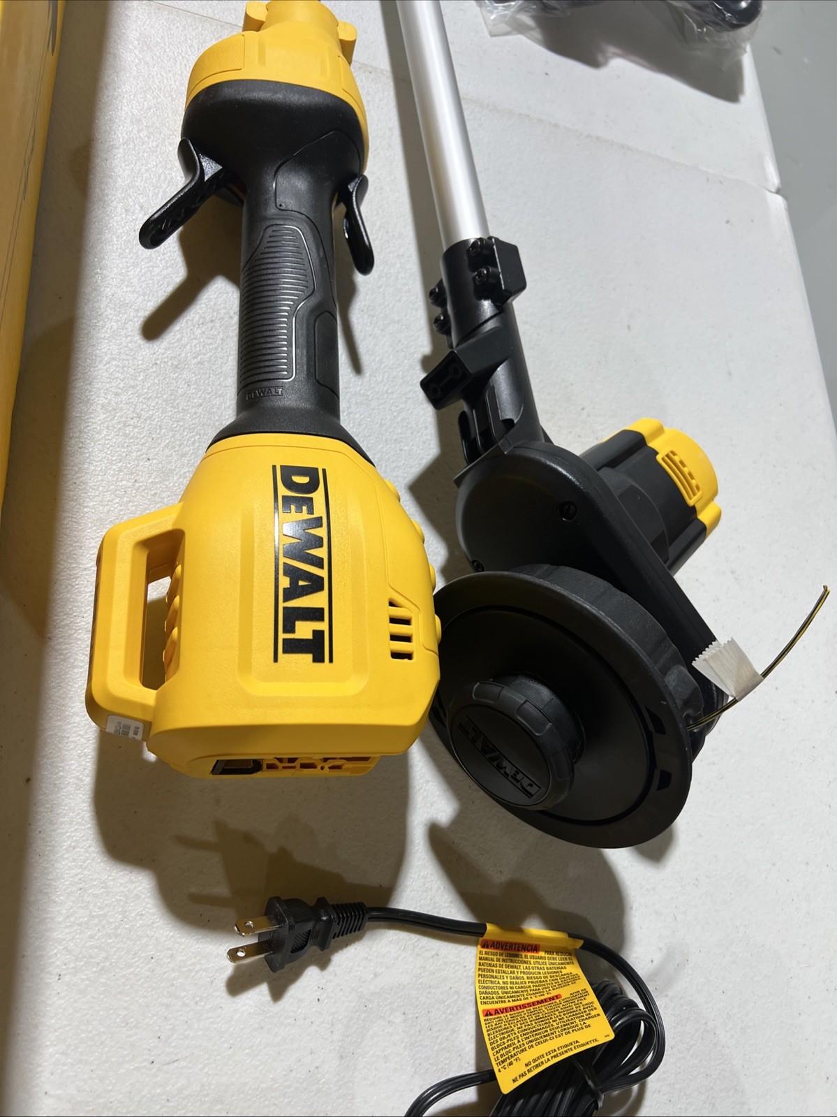 Dewalt DCST925M1 20V Max Brushed String Trimmer Kit Battery & Charger Included
