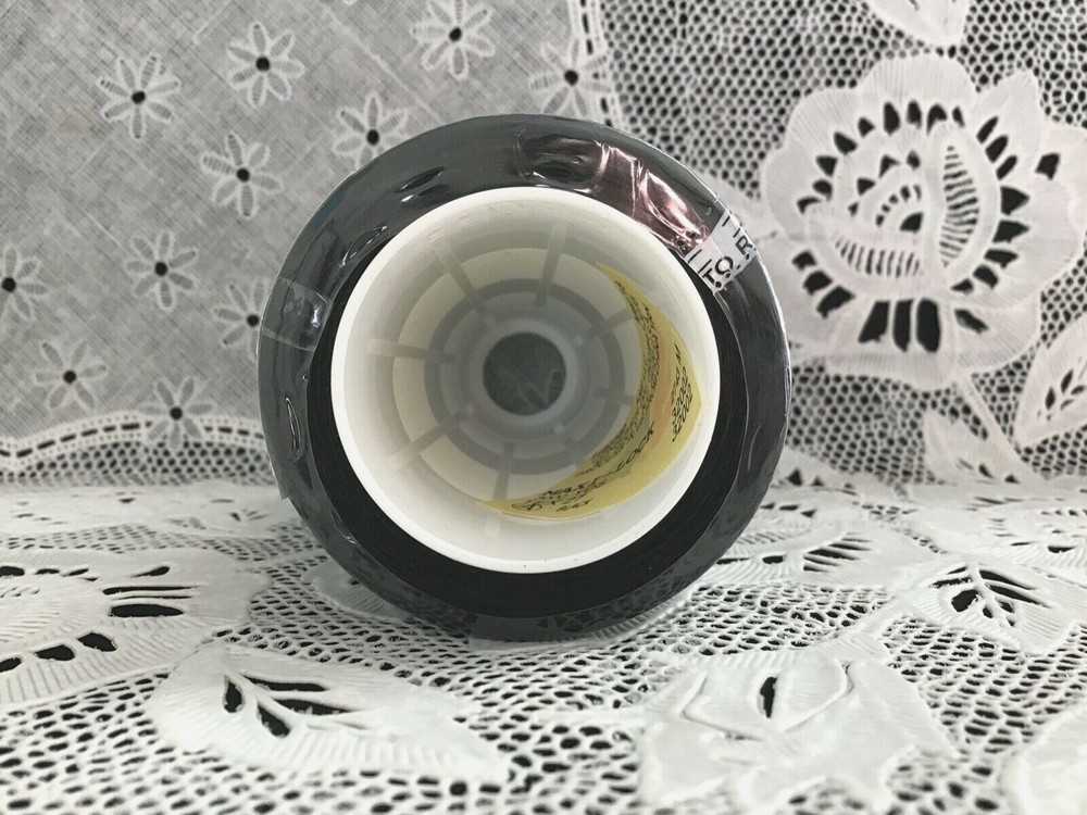 NEW 2 Gray maxi-lock 3000Yd spools 100% polyester overlock sewing thread TEX 27