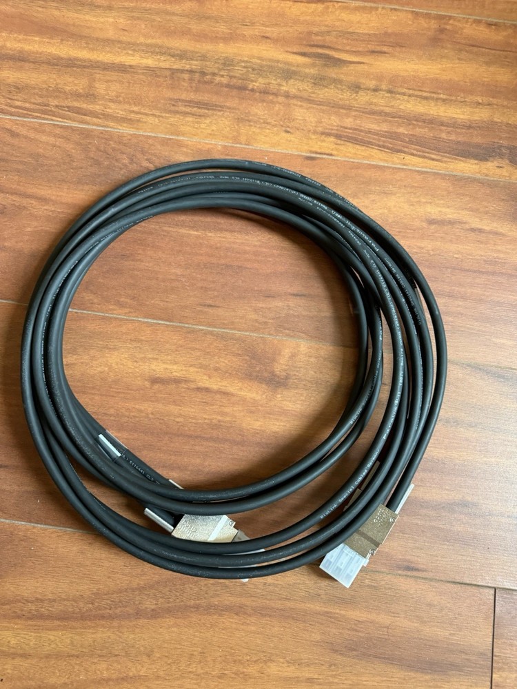 Cisco STACK-T1-3M stacking cables