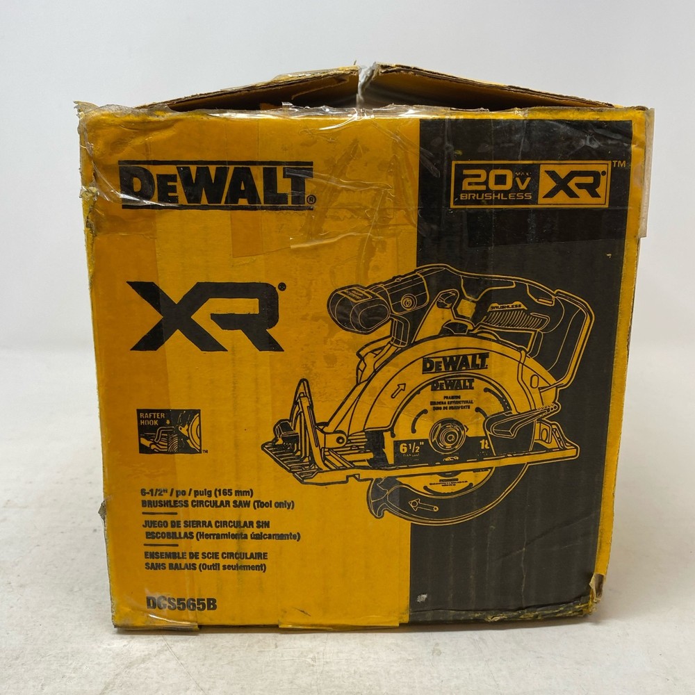 DEWALT 20V MAX XR 6-1/2" Brushless Circular Saw DCS565B Tool Only