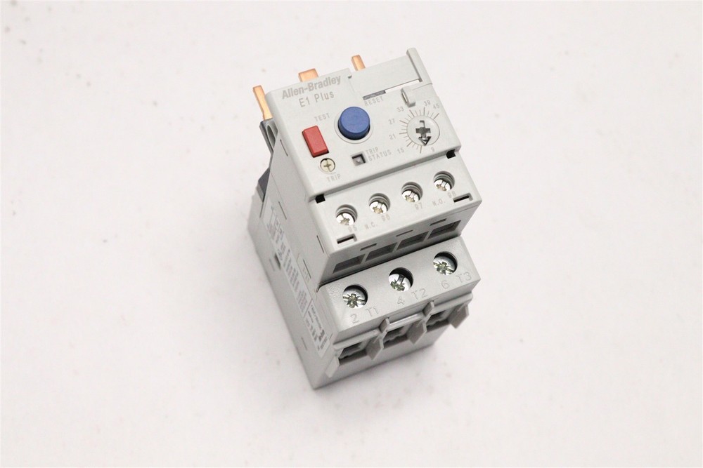 ALLEN-BRADLEY E1 PLUS OVERLOAD RELAY 193-EEFD SER C