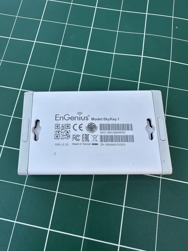 EnGenius SkyKey I Network Management Controller - Bin 2