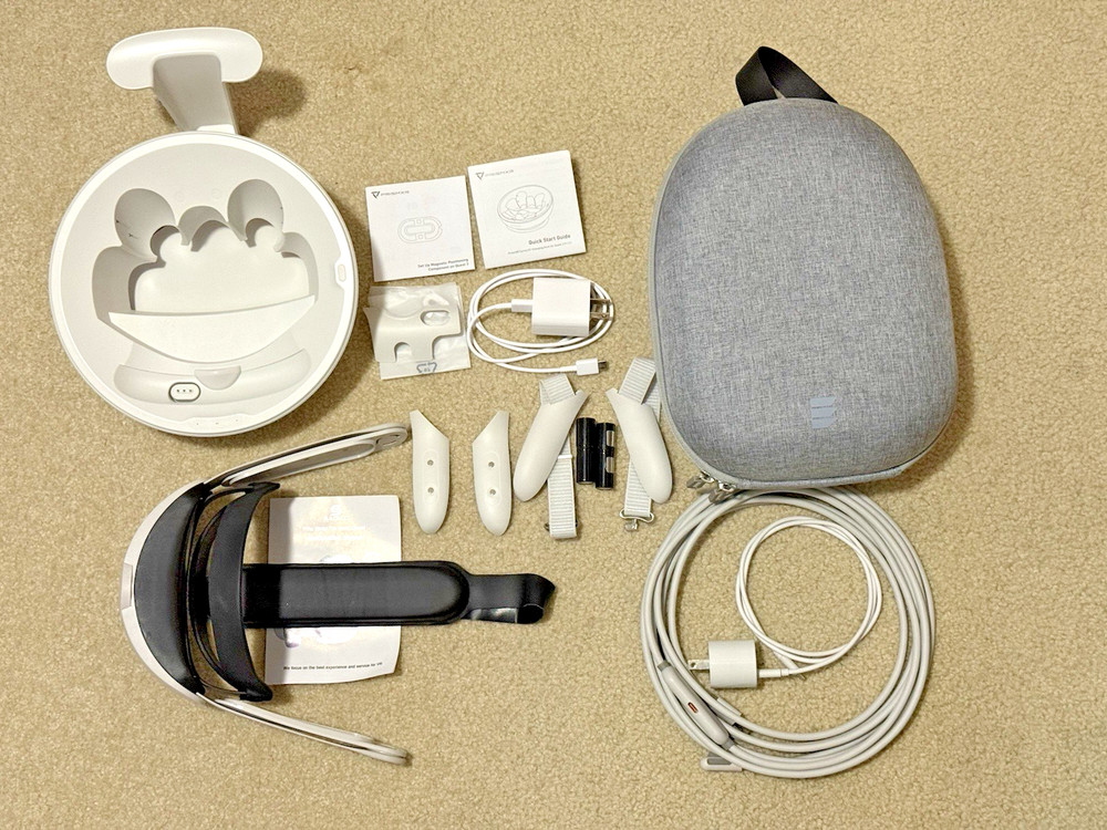 Meta Quest Oculus 3 - Multiple Accessories for VR Headset. Mint Conditions
