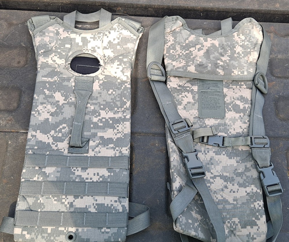 MOLE II Hydration Pack Carrier W/O Bladder