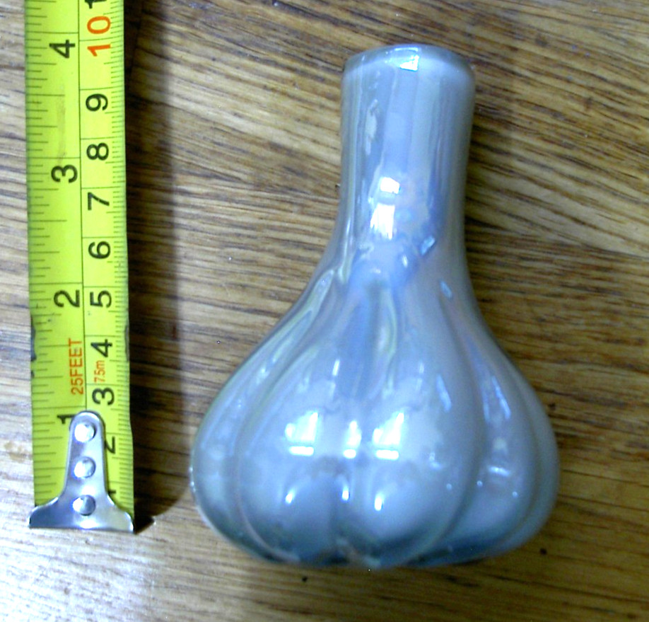 HAND MADE GLASS GARLIC SHAPE POTION BOTTLE GREY APOTHECARY WITCH WIZARD