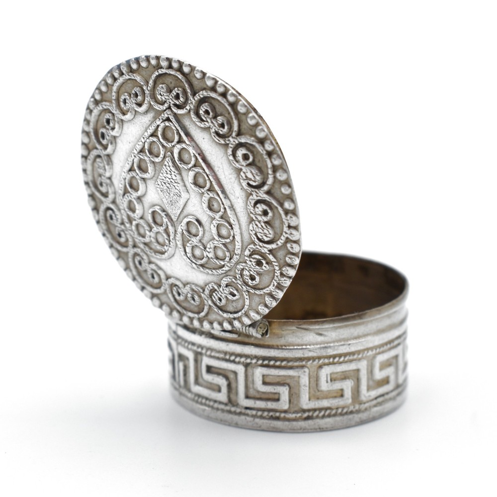 Vintage Scandinavian Solid Silver Heart Pill Box 935