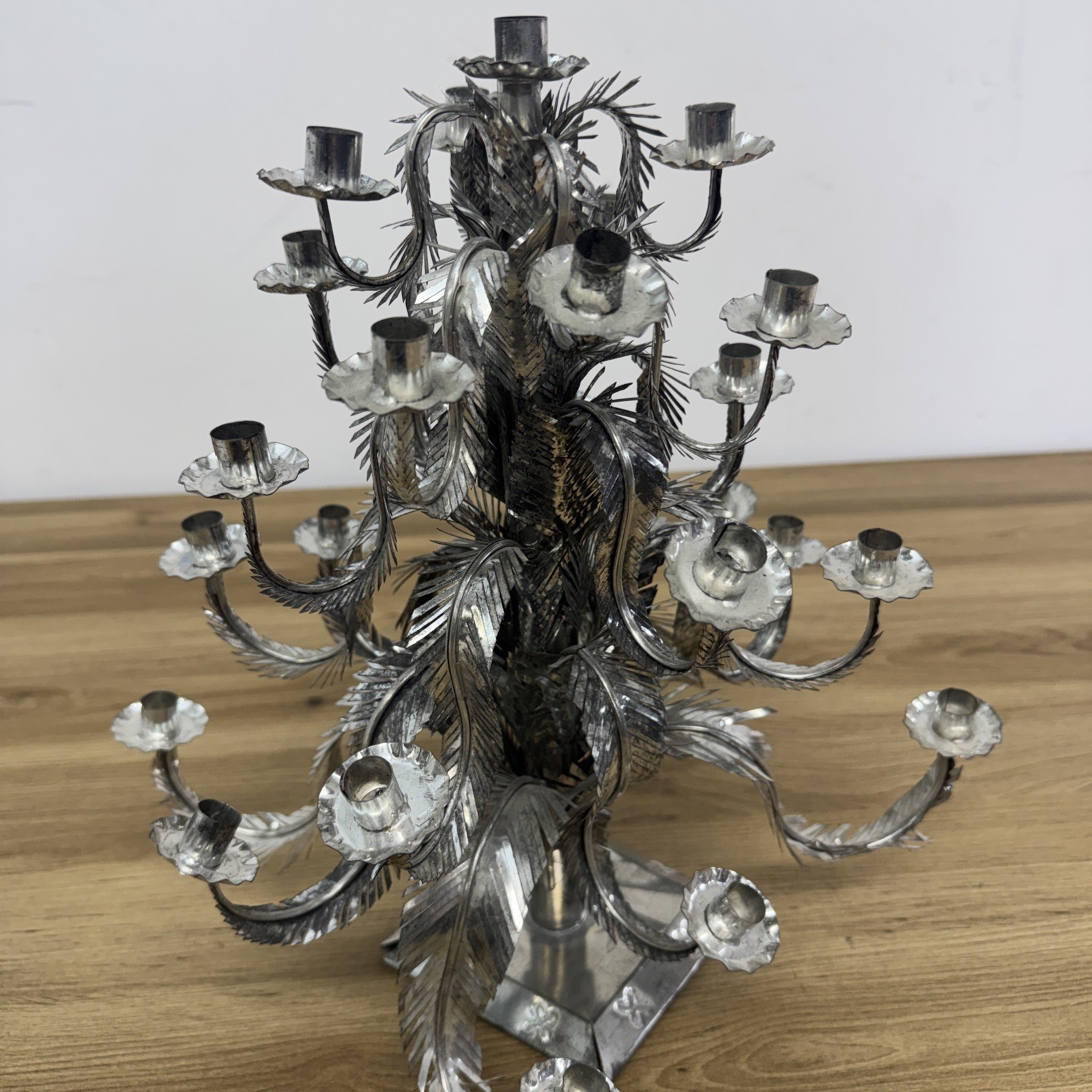 Elegant Rare Mexico Tin Art 25 FEATHER Candelabra Christmas Tree