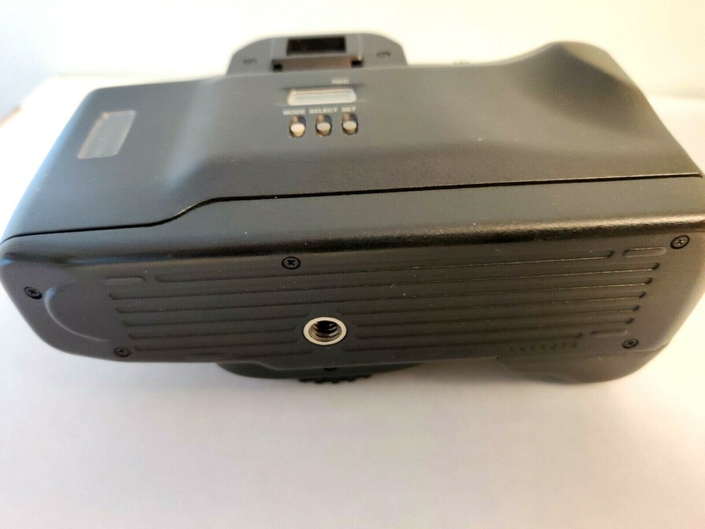 Canon EOS QD Programable Camera & Speedlite 430 EZ flash + Manuals - untested
