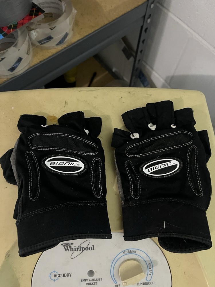 Men’s Bionic Workout Gloves Half Finger Used