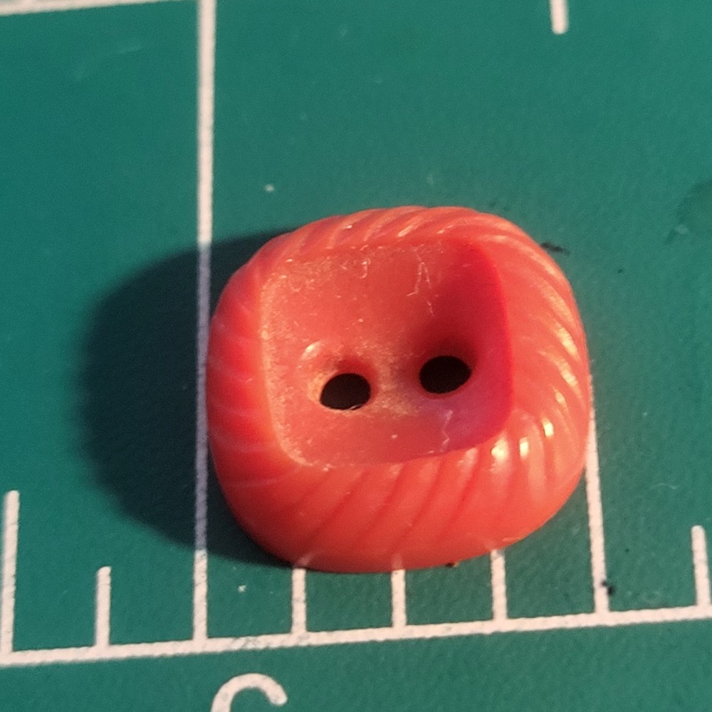 Colt # 7 button red square fancy edges 1/2" confirmed pattern excellent