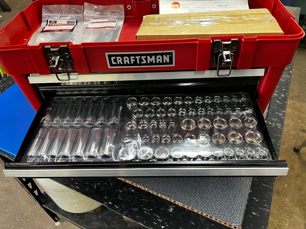 Craftsman 260 pc Mechanic's Tool Box