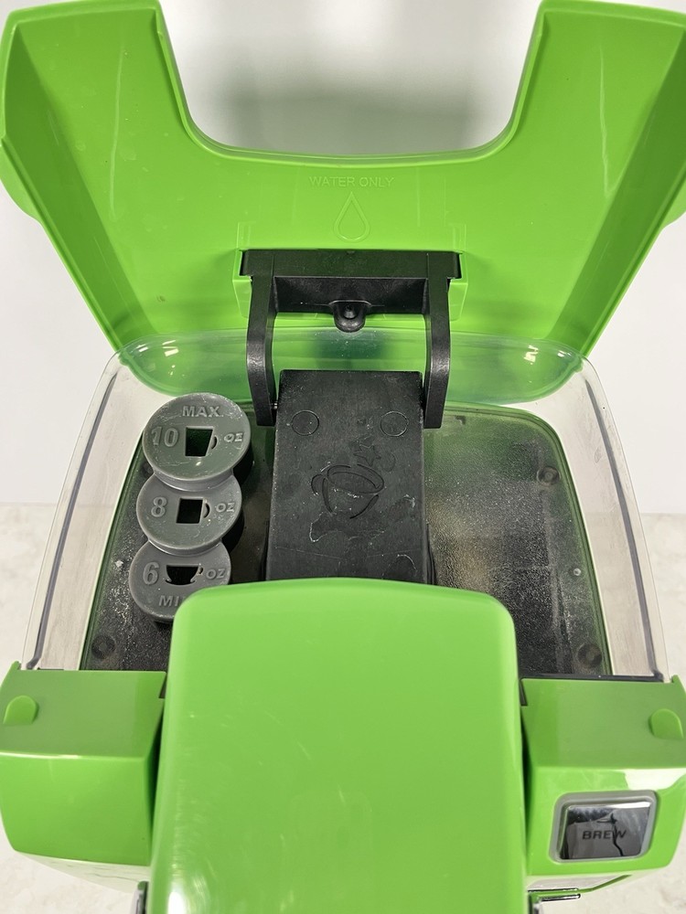 Keurig K10 Mini Plus Single Serving Coffee Maker Lime Green. Working **